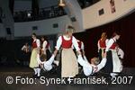 Mezinárodní folklorní festival Písní a tancem